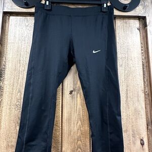 Nike Women's Black Active Leggings